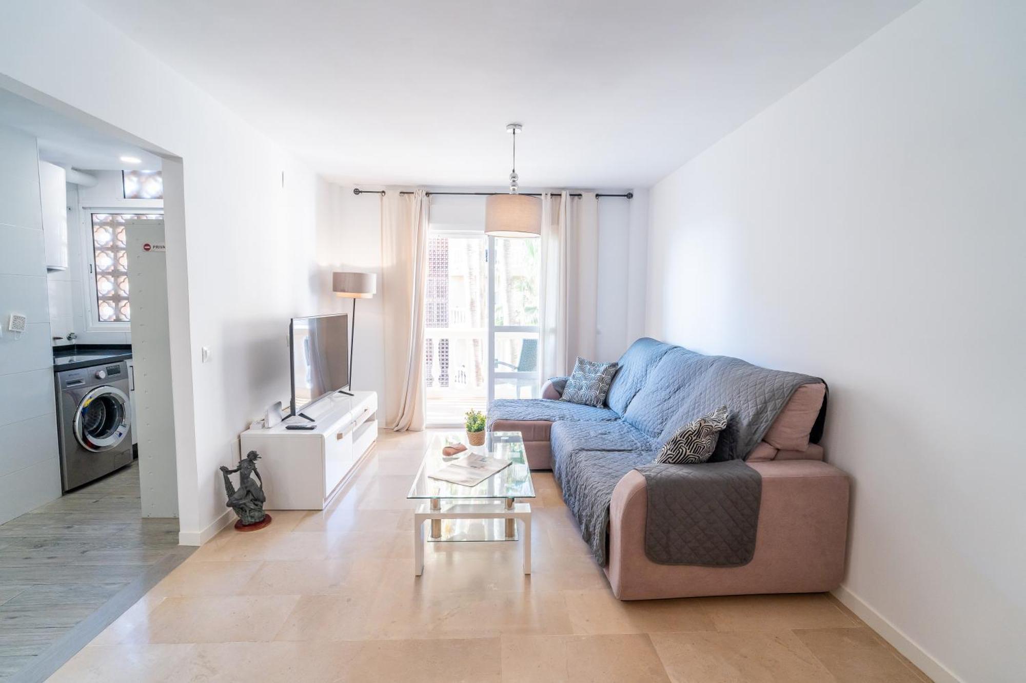 Casa Playa Guadalmar, Beautiful Apartment In Front Of The Sea, Wifi, Ac, Smart Tv, Private Parking Málaga Exteriör bild